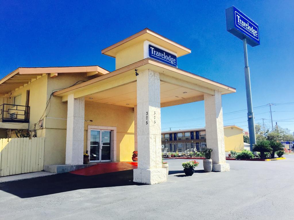 Travelodge By Wyndham New Braunfels Extérieur photo
