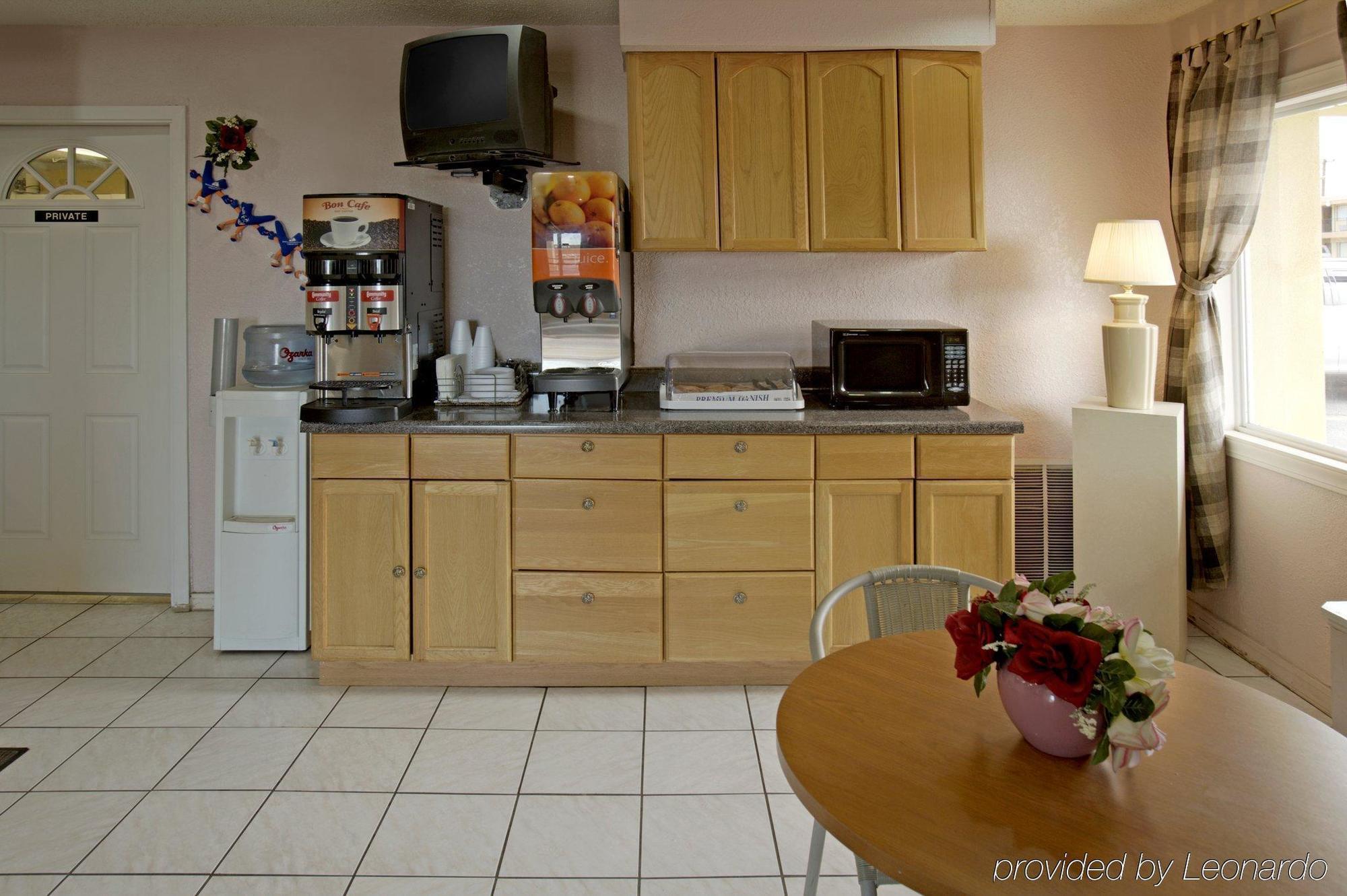 Travelodge By Wyndham New Braunfels Extérieur photo