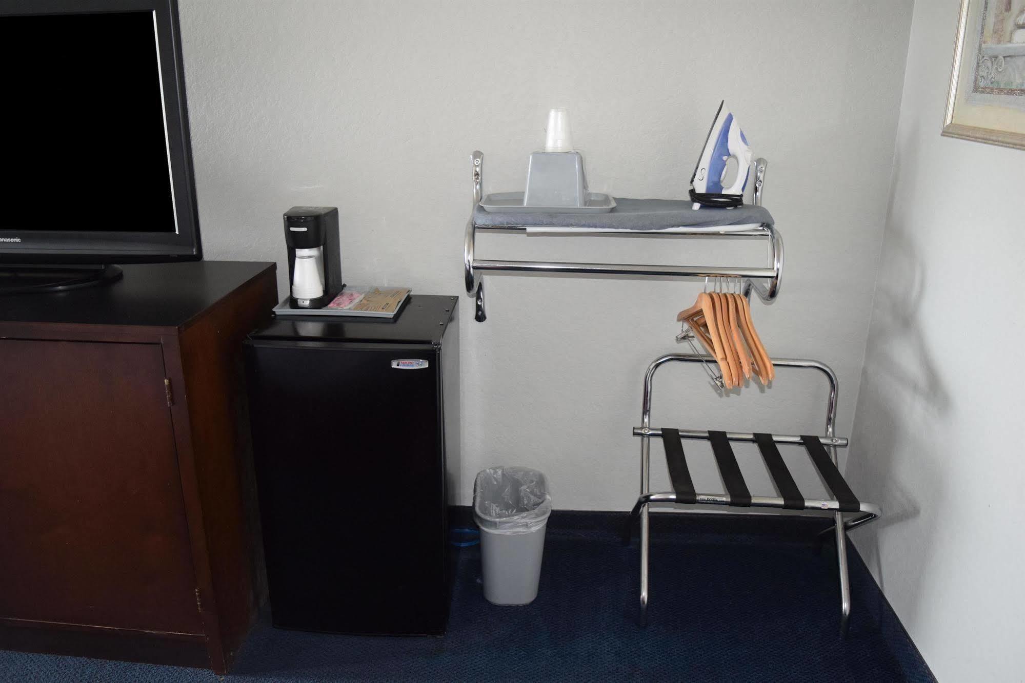 Travelodge By Wyndham New Braunfels Extérieur photo