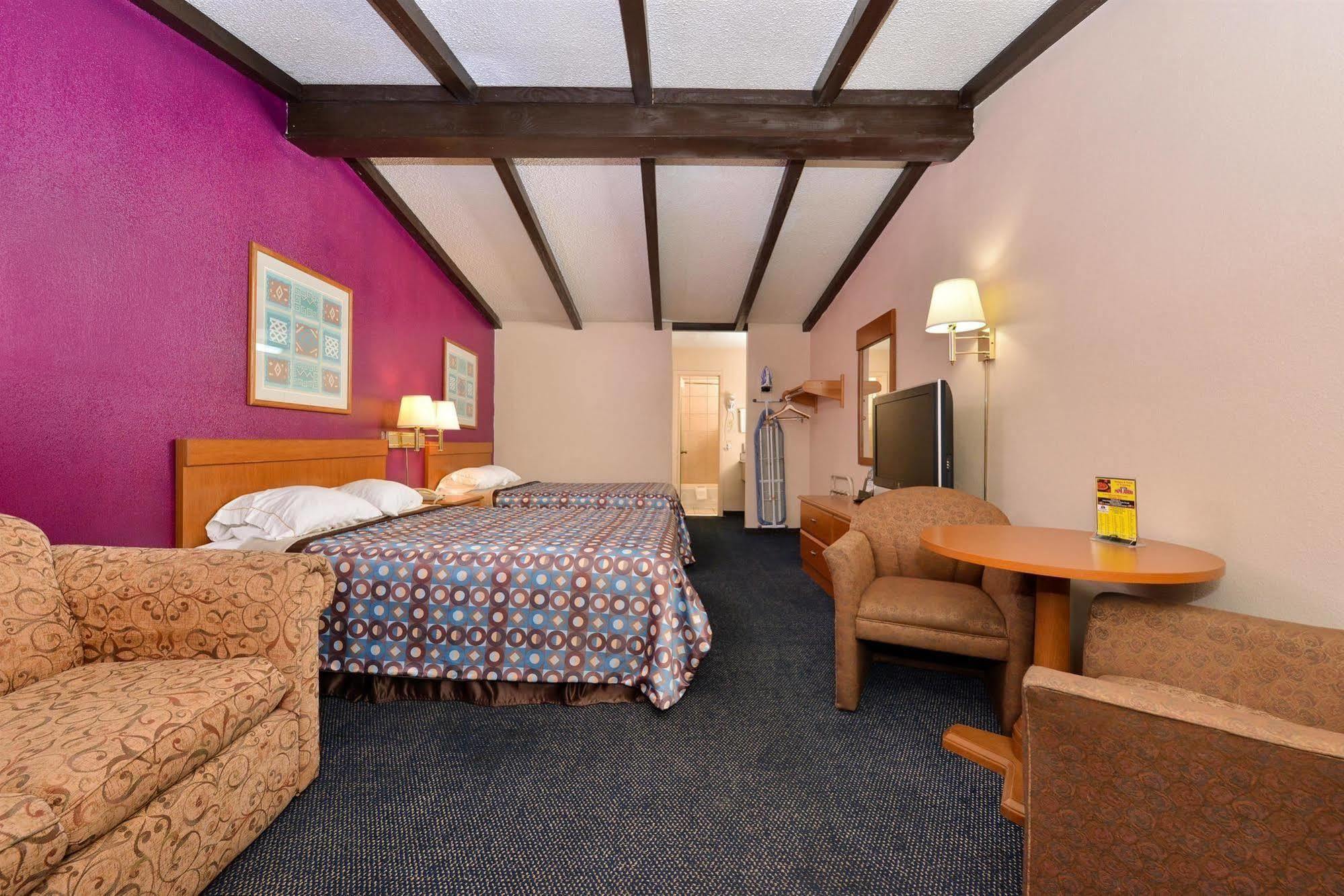 Travelodge By Wyndham New Braunfels Extérieur photo