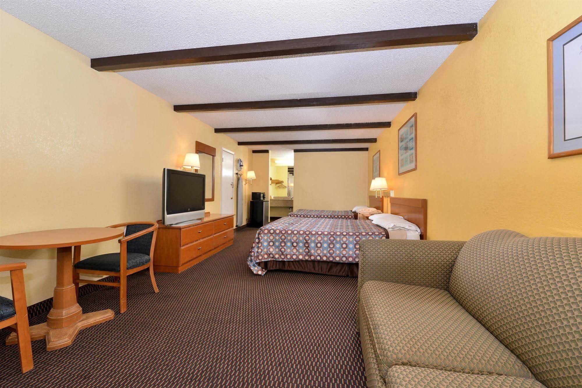 Travelodge By Wyndham New Braunfels Extérieur photo